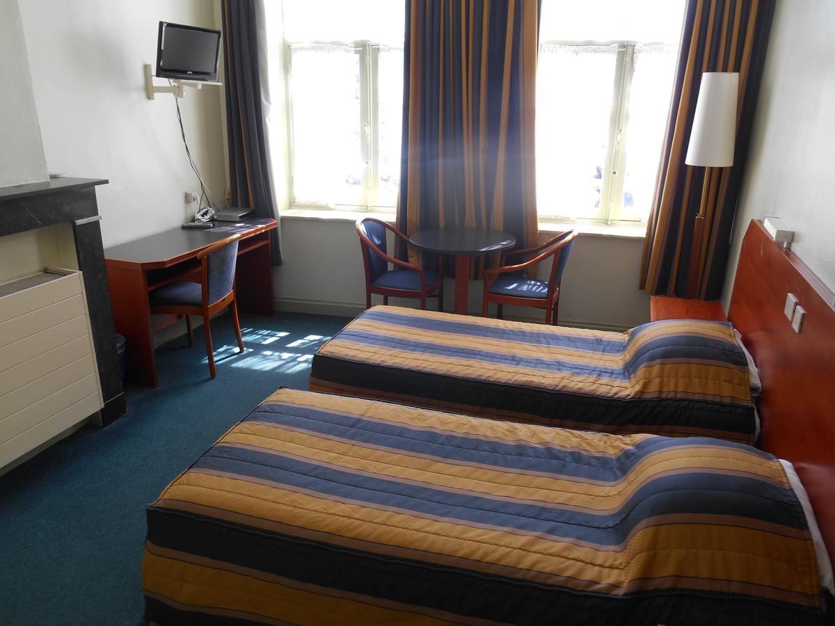 Hotel Old Tom Ieper Eksteriør bilde